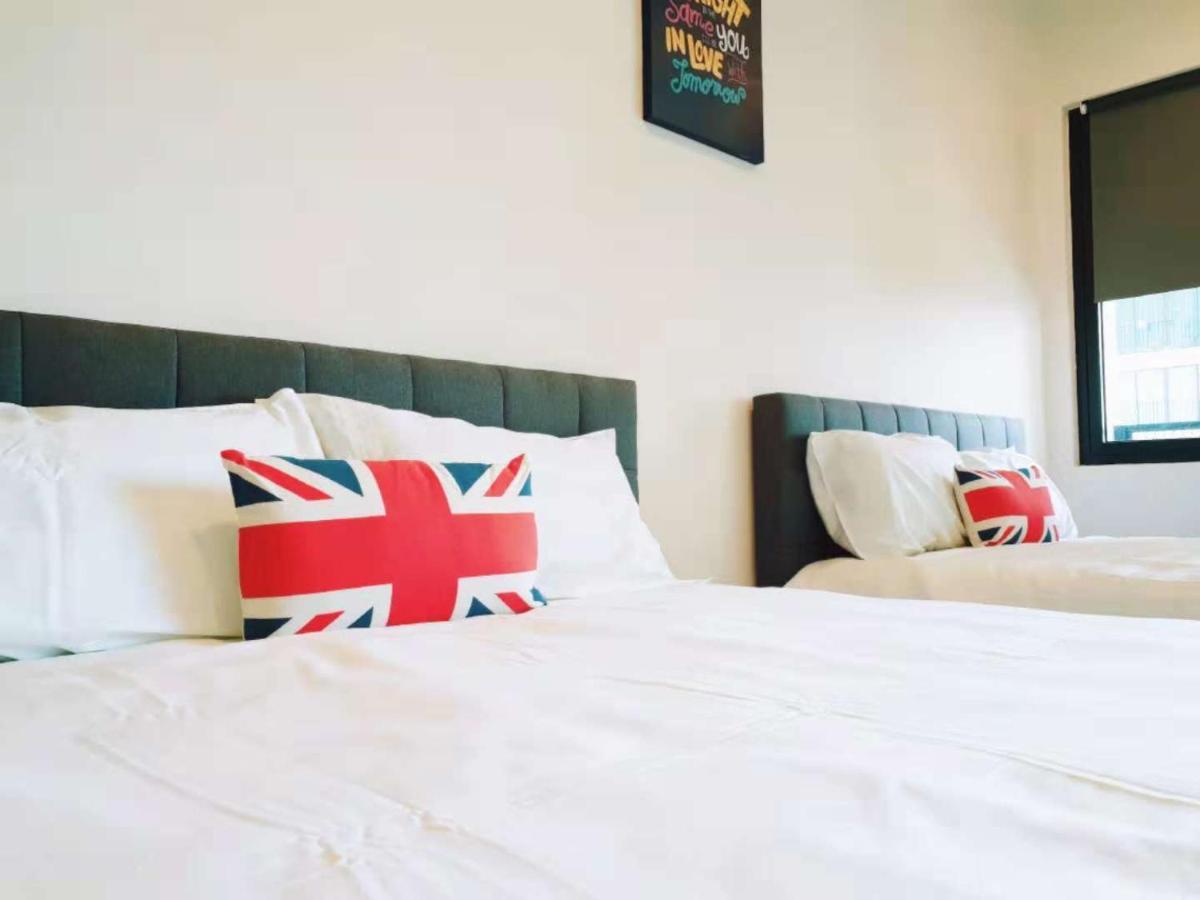 Bed and Breakfast Simple No 6- Trefoil Setia Alam- Near Setia Convention Centre Шах-Алам Екстер'єр фото